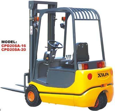 濟(jì)南叉車(chē)西林叉車(chē)濟(jì)南西林叉車(chē)三支點(diǎn)蓄電池平衡重式叉車(chē) CPD10SA-10/CPD20SA-20三支點(diǎn)平衡重式叉車(chē)