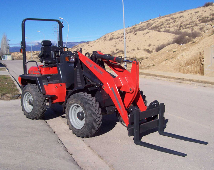 AGRIMAC（英國）舉升叉車