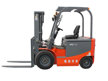 河南供應(yīng)奇瑞1.5噸平衡重式柴油叉車 FD15