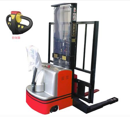 全交流跨腿式電動(dòng)堆高車(chē) DM-S20A