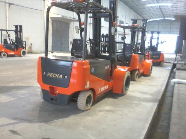 合叉電動(dòng)叉車(chē) CPD35AC
