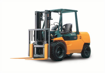 豐田7系列3.5-4.5噸內(nèi)燃柴油平衡重式叉車 7FD35-45