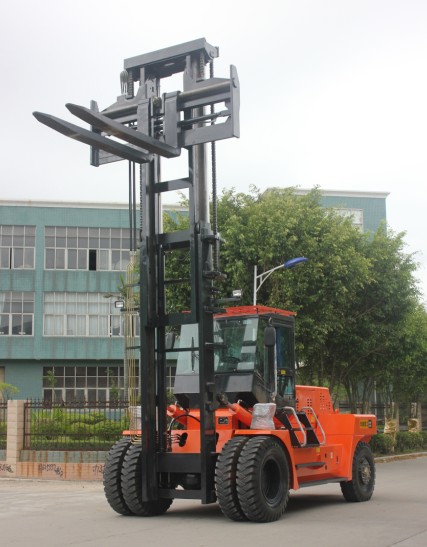 16噸集裝箱叉車 HNF160