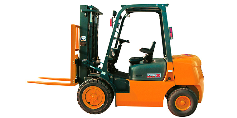 大連B系列3噸平衡重式內(nèi)燃叉車(chē) CPCD30