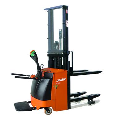 雙起升型全電動(dòng)堆高車 ESY型