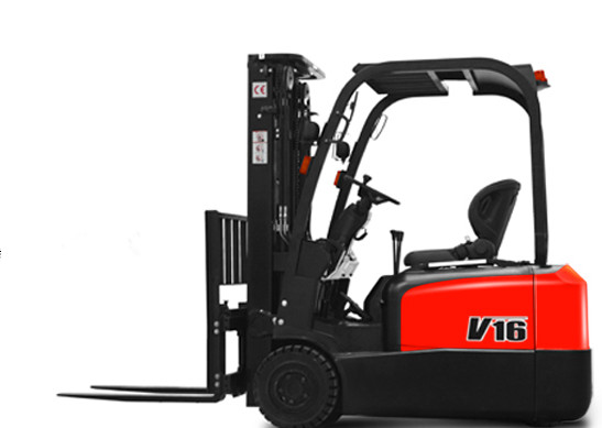 叉車、平臺(tái)、