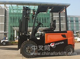 供應(yīng)合派電動(dòng)平衡重叉車CPD30結(jié)構(gòu)堅(jiān)固 操作簡(jiǎn)便 性價(jià)比高 CPD30