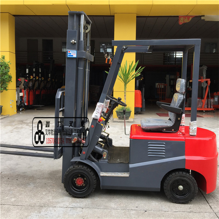 電動叉車 CPD05