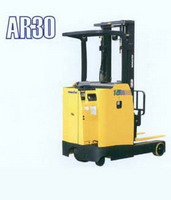 AR30系列站駕式前移叉車