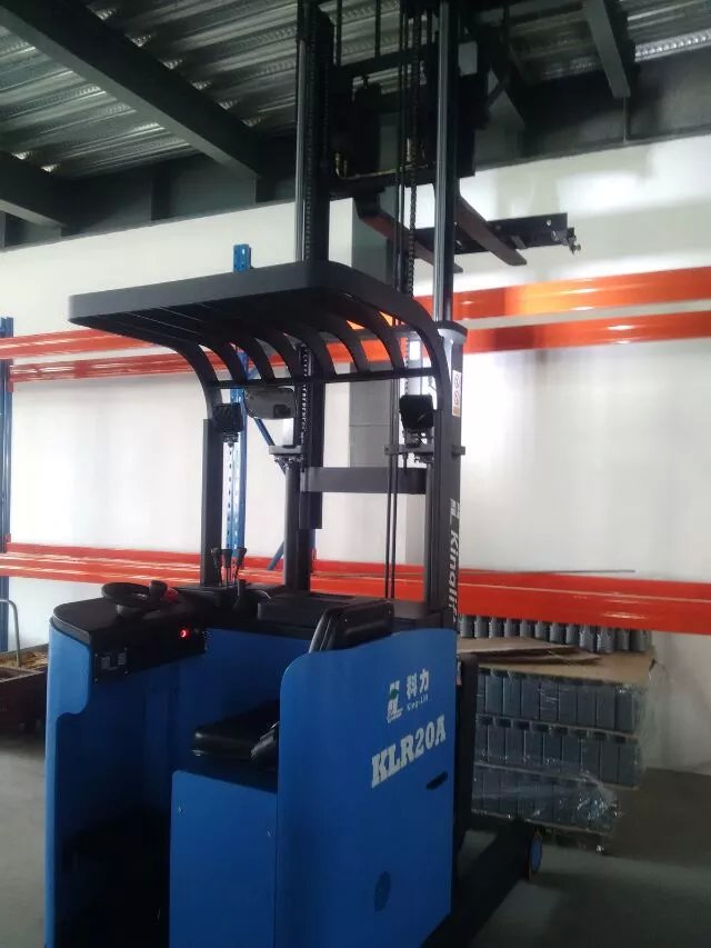 南通萬寧機泵設(shè)備提供電動前移式叉車的多個種類13646241598