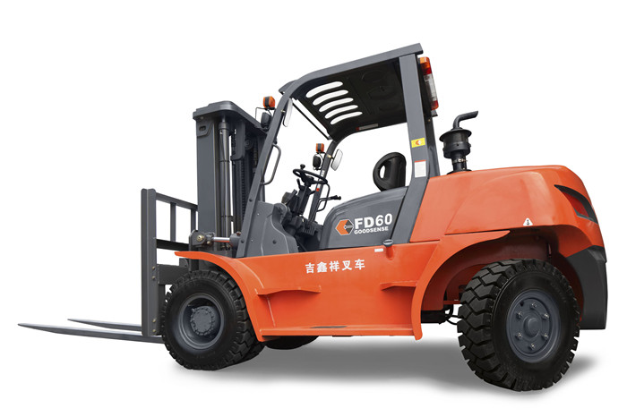 吉鑫祥 5-8T內(nèi)燃平衡重式柴油叉車(chē)