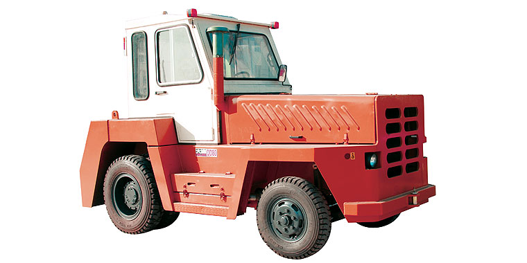 大連叉車 內(nèi)燃牽引車 QD60 / QD80