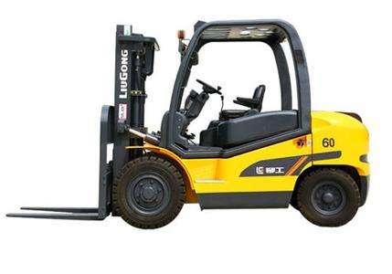 5-10T內(nèi)燃叉車
