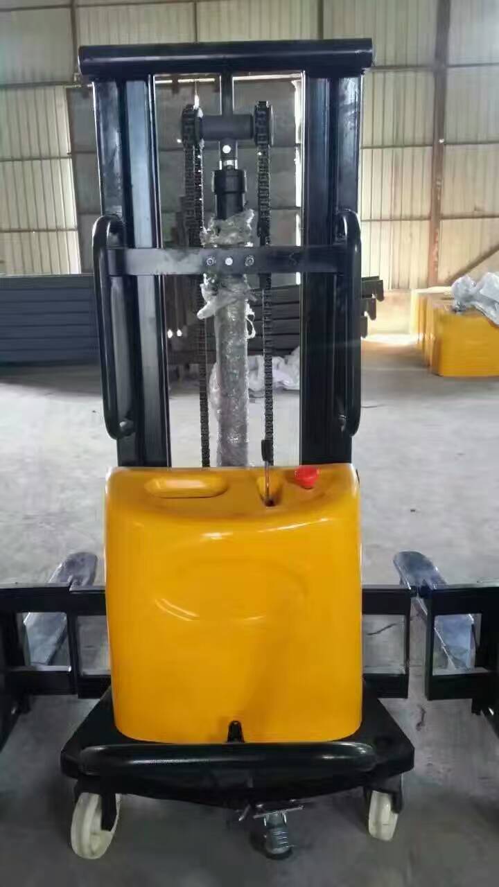 金盾2.5噸全電動(dòng)叉車蓄電池耐用，尺寸標(biāo)準(zhǔn) spm1060