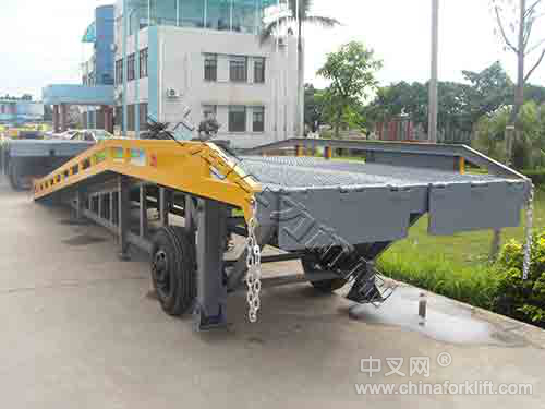 上海機(jī)械式移動(dòng)貨梯登車橋哪家好 DCQH