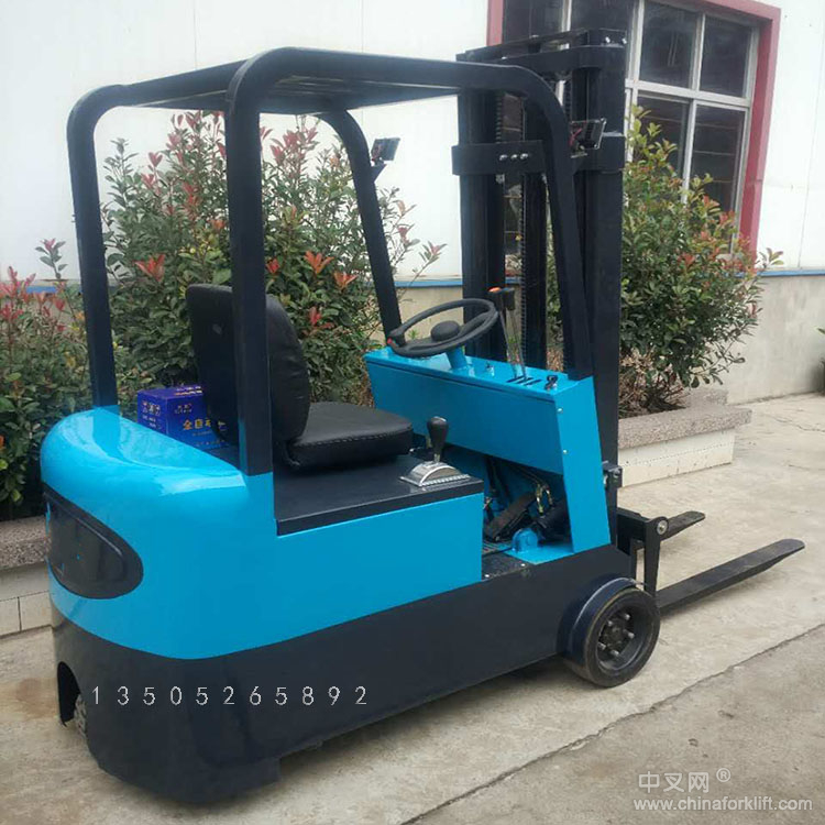 江蘇前驅(qū)三輪電動(dòng)叉車(chē)廠家 CPD