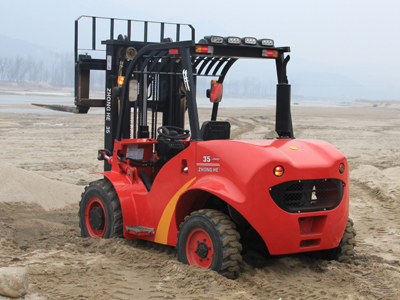 越野叉車 ZH35