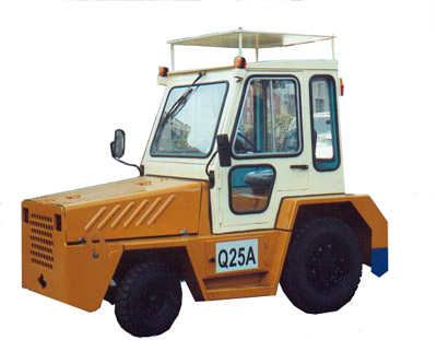 大連25噸牽引車(chē) Q25