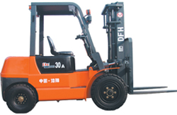 一拖3噸內燃柴油平衡重叉車 CPCD30A/CPCD30A1